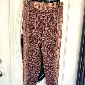 Small Forever 21 contemporary pants